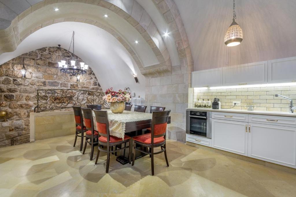 Western Wall Luxury House Jerusalem Ngoại thất bức ảnh